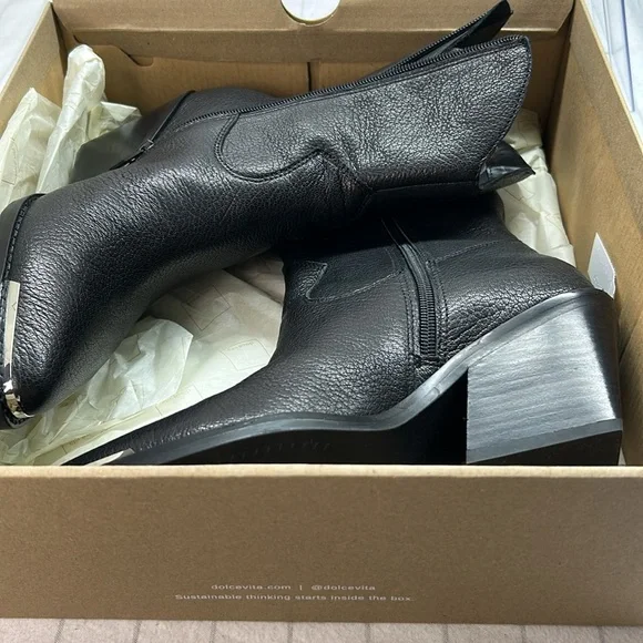 Dolce Vita Valory Black Leather Western Ankle Bootie Boots Pointed Toe Size 8 - Picture 10 of 11